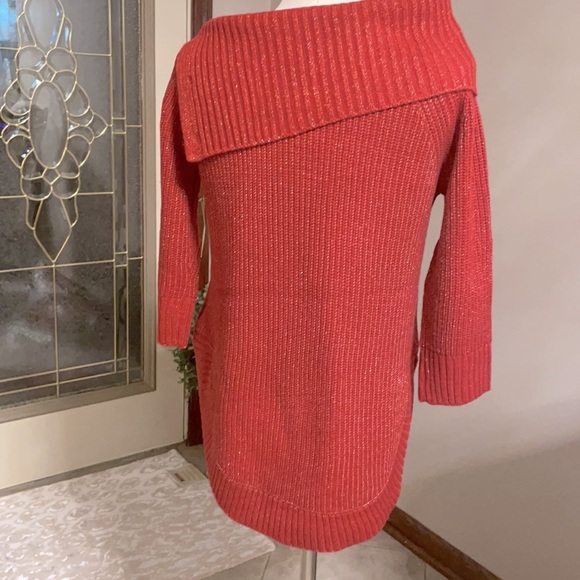 NWT 89th Madison ribbed Cowl boat neck sweater with gold threading. L/S. Sz S - Picture 6 of 10